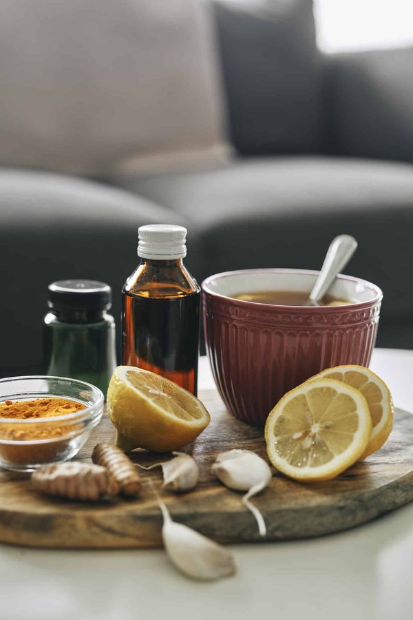 What's the Best Method to Create a Vertical Herb Garden in a Kitchen?